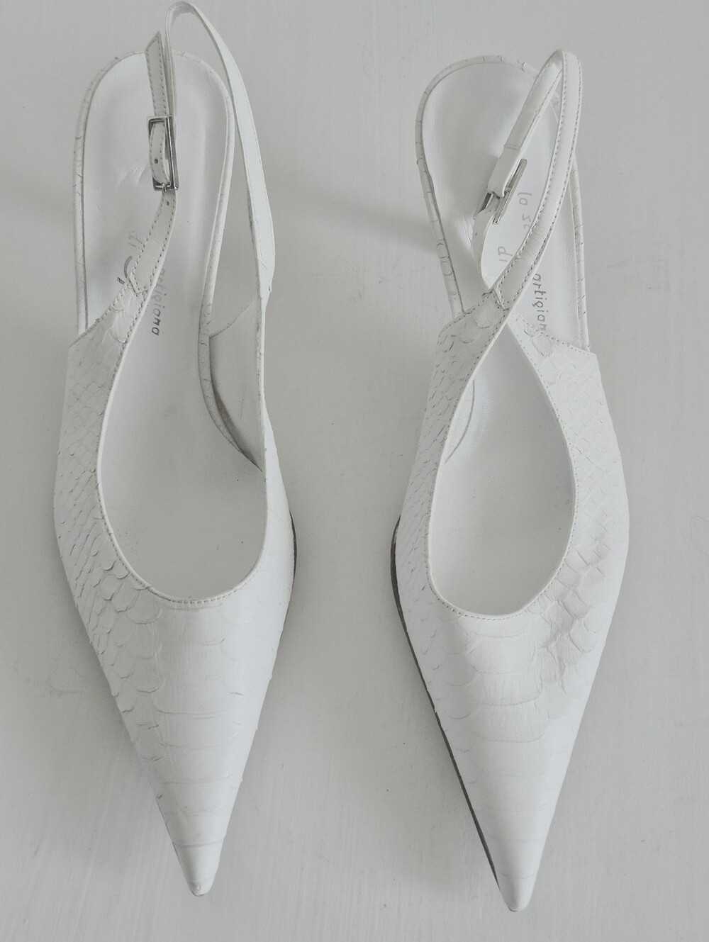 Spelta White Snakeskin Embossed Leather Pointed Slingback Kitten Heels Sz 6.5
